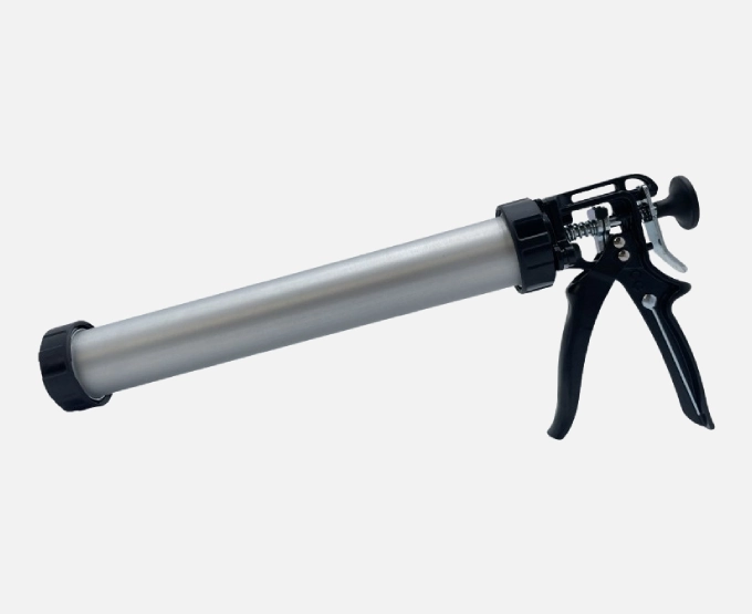 PISTOLET POCHE 600 ML RATIO 18:1 (3,5 KN)